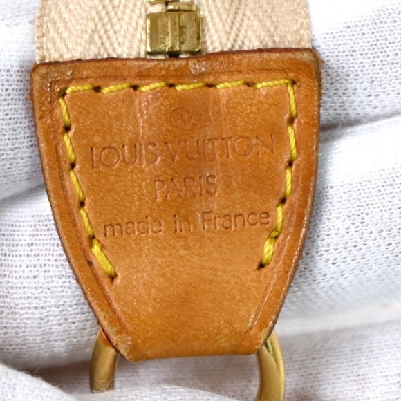 LOUIS VUITTON Pochette Accessoires Hand Bag Monogram Multi White - Picture 2 of 15